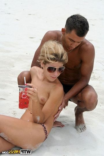 Секс туристов на пляже